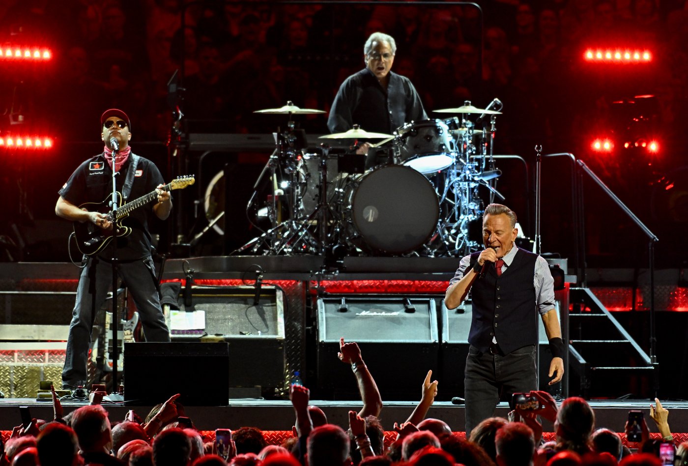 Bruce Springsteen calls out the White House and announces a protest festival | iNFOnews.ca Bruce Springsteen calls out the White House and announces a protest festival | iNFOnews.ca