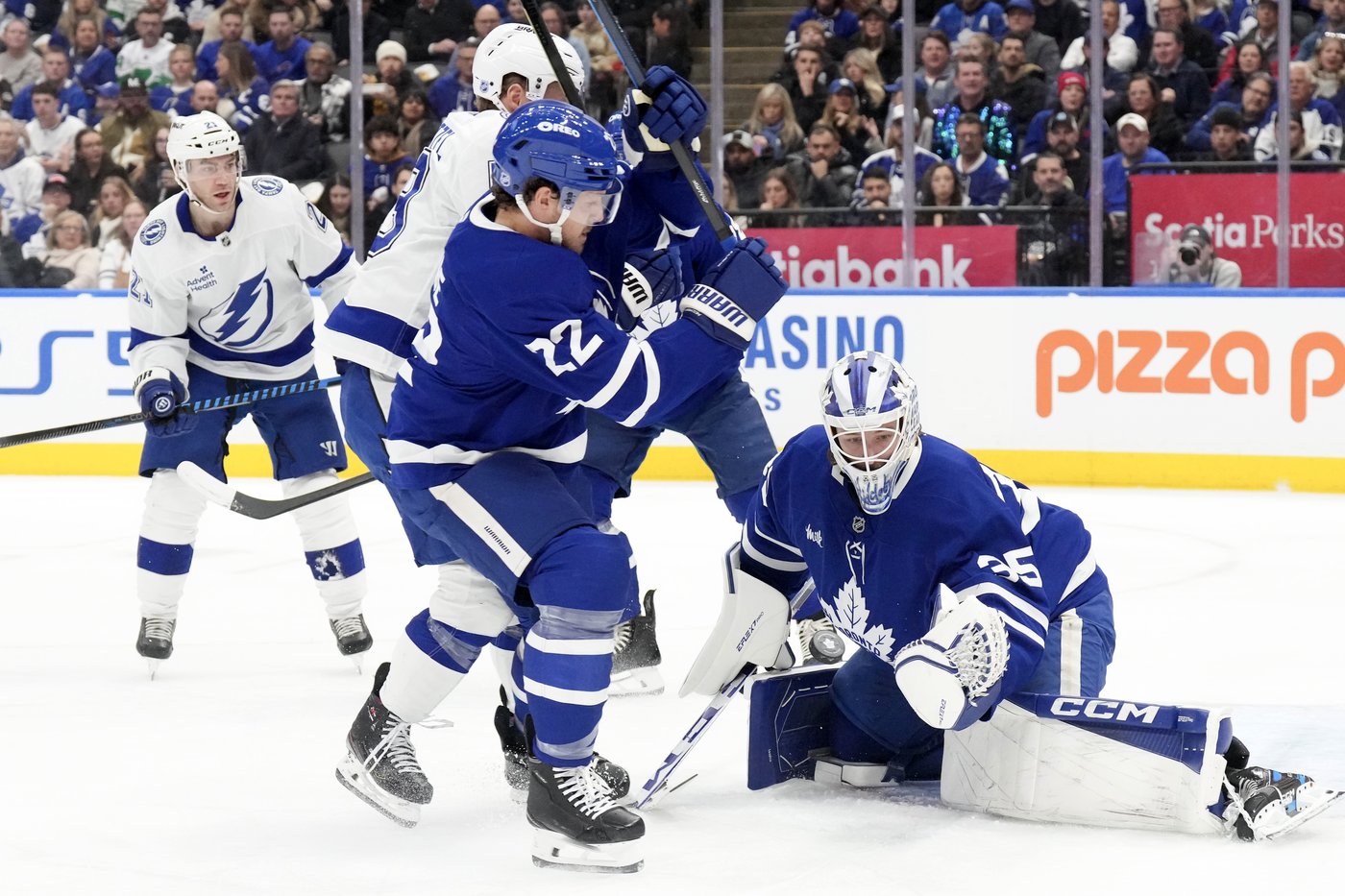 Hildeby registers first NHL shutout, Maple Leafs blank Lightning 2-0 | iNFOnews.ca