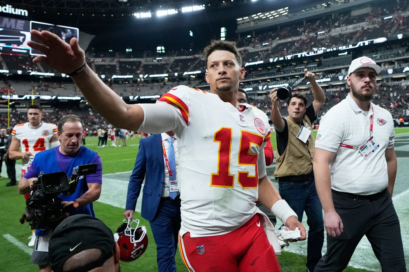 Chiefs roll into Week 6 unbeaten as winless Chargers face a daunting trip to Kansas City | iNFOnews.ca Chiefs roll into Week 6 unbeaten as winless Chargers face a daunting trip to Kansas City | iNFOnews.ca