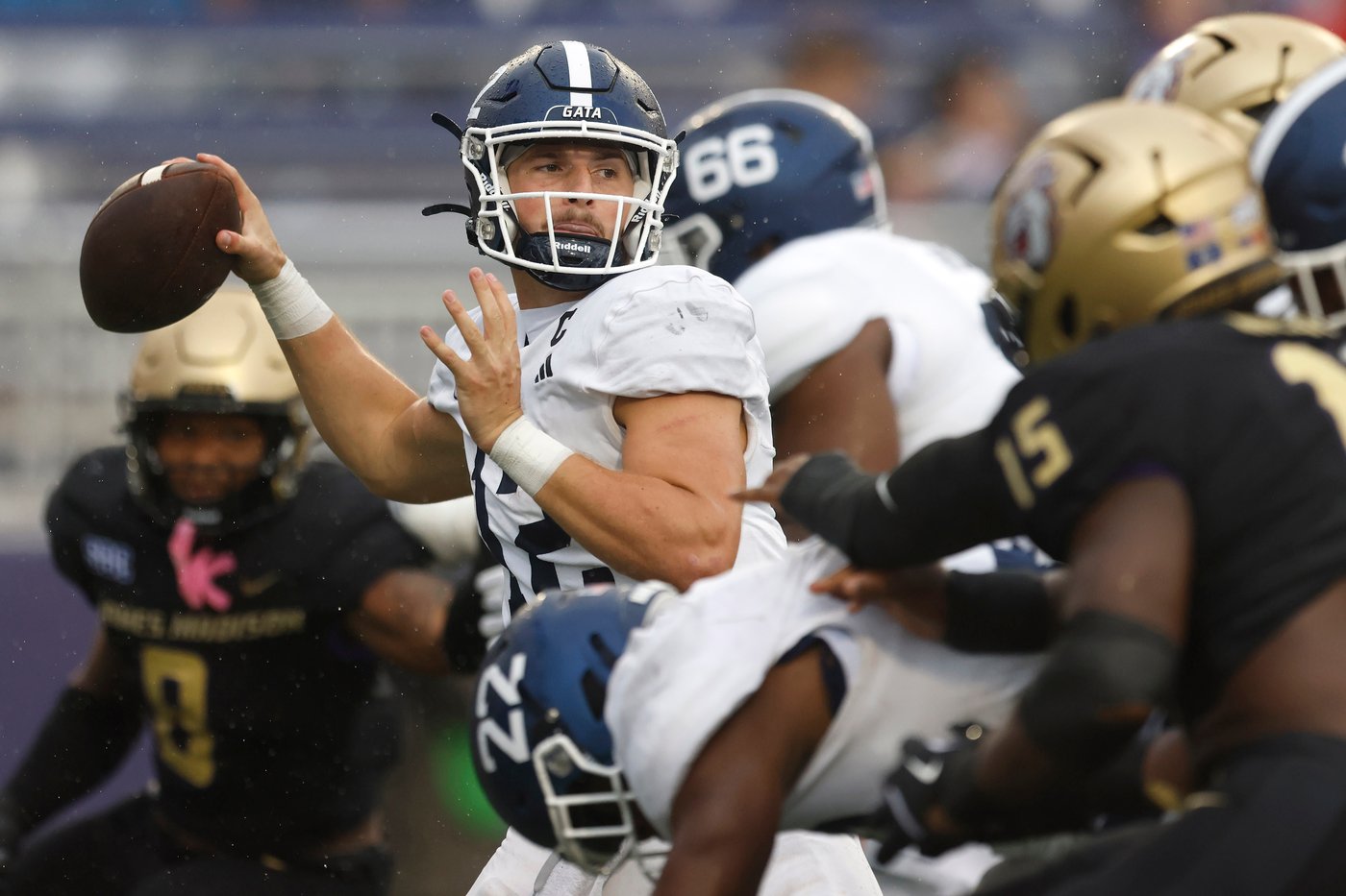 Cincinnati climbing in Big 12, inexperience and tough schedule loom large for Satterfield's team | iNFOnews.ca Cincinnati climbing in Big 12, inexperience and tough schedule loom large for Satterfield's team | iNFOnews.ca