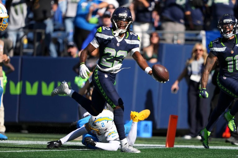 The Seattle Seahawks' run game gets going, despite Jadarian Price's absence | iNFOnews.ca