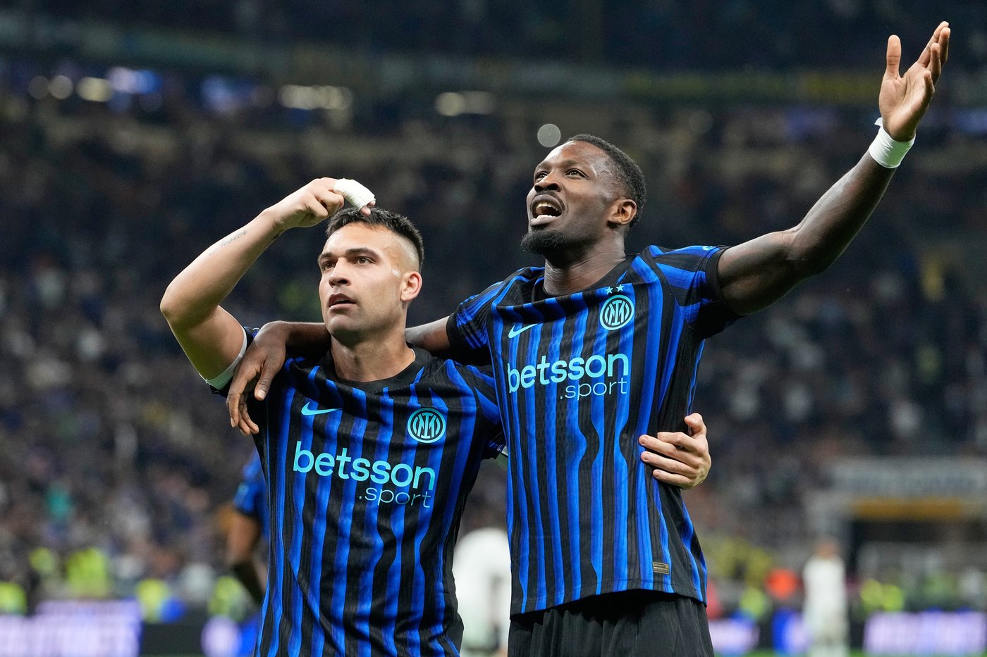 Lautaro Martinez's brace helps Inter rout Roma 5-2 to get Serie A title pursuit back on track | iNFOnews.ca Lautaro Martinez's brace helps Inter rout Roma 5-2 to get Serie A title pursuit back on track | iNFOnews.ca