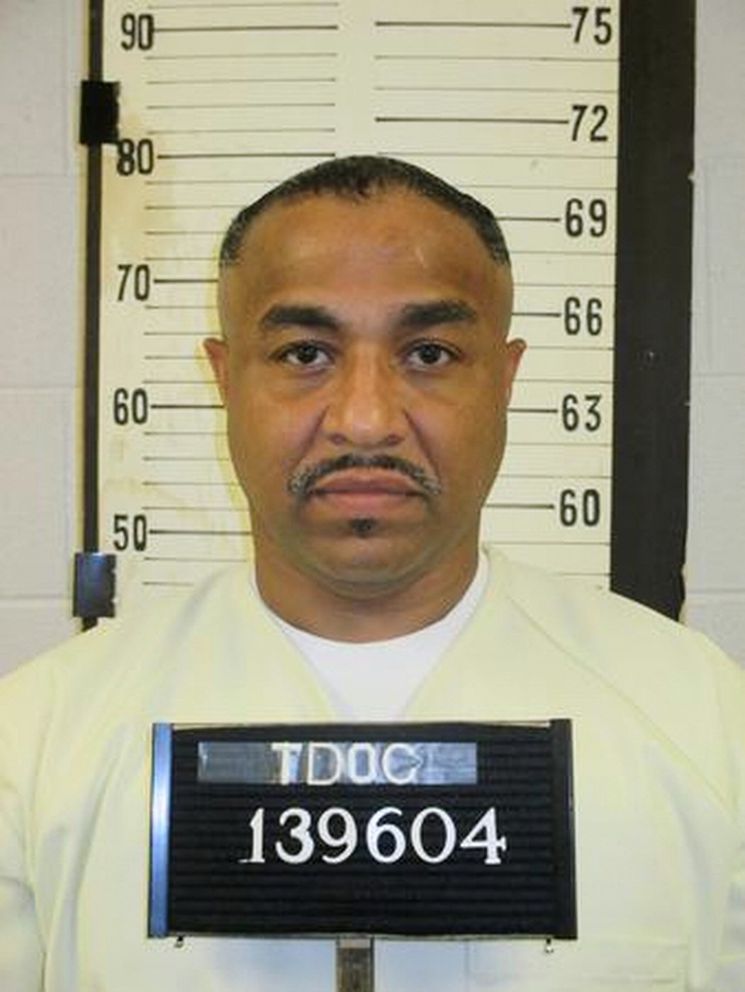Attorneys for Tennessee inmate worry state could use expired drugs for lethal injection | iNFOnews.ca