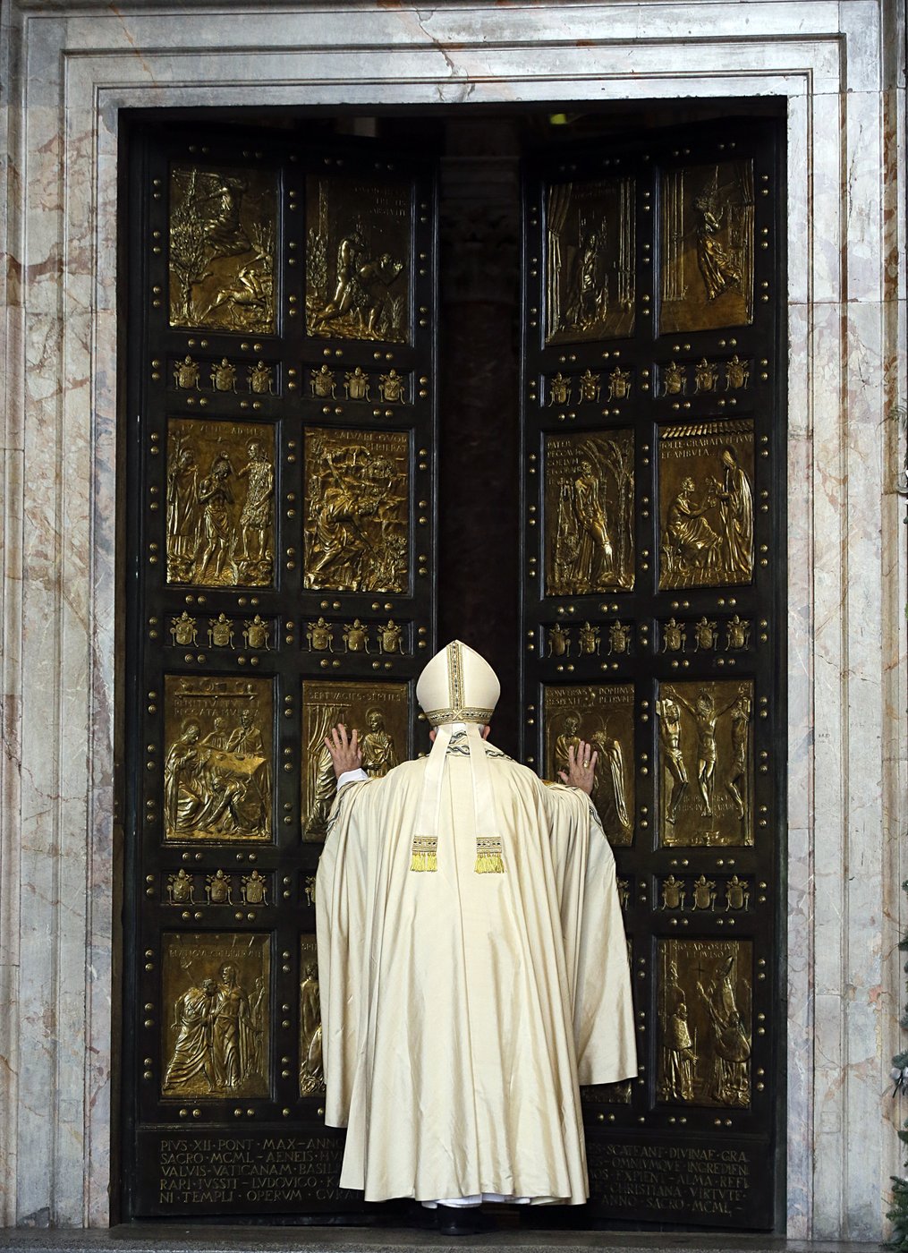 A Holy Year is about to start in Rome. Here's what you need to know | iNFOnews.ca