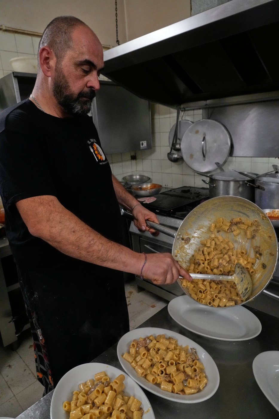 Italian cooking and its rituals get UN designation as world heritage | iNFOnews.ca
