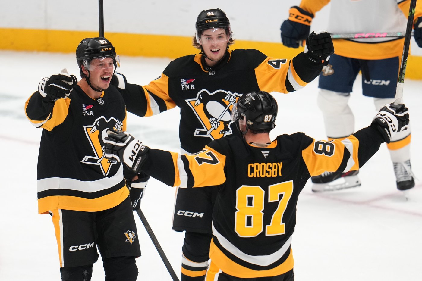 Ville Koivunen scores in OT as Penguins rally for 3-2 win over Predators | iNFOnews.ca