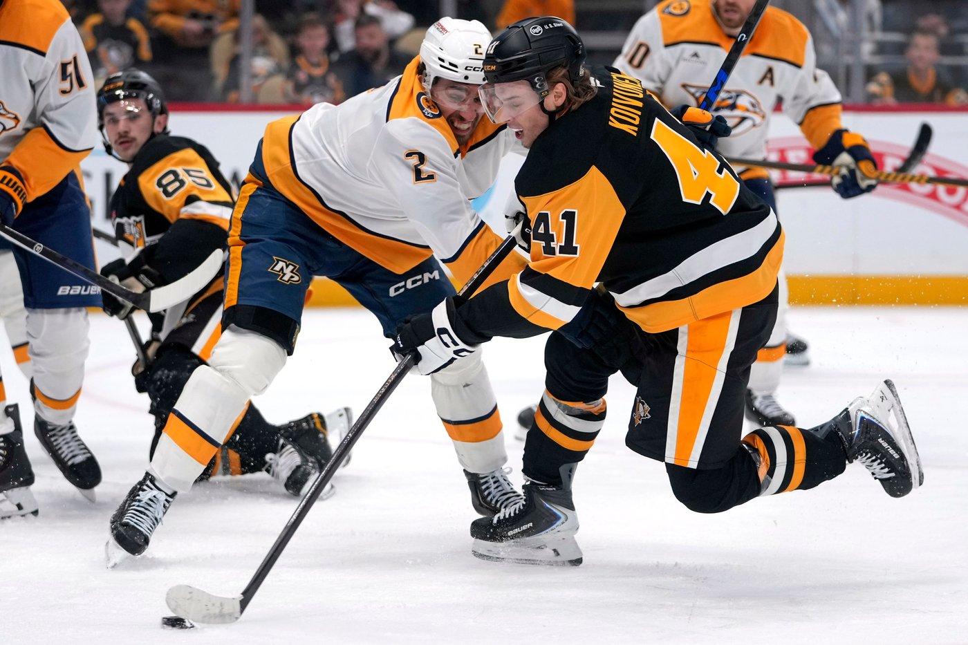 Ville Koivunen scores in OT as Penguins rally for 3-2 win over Predators | iNFOnews.ca