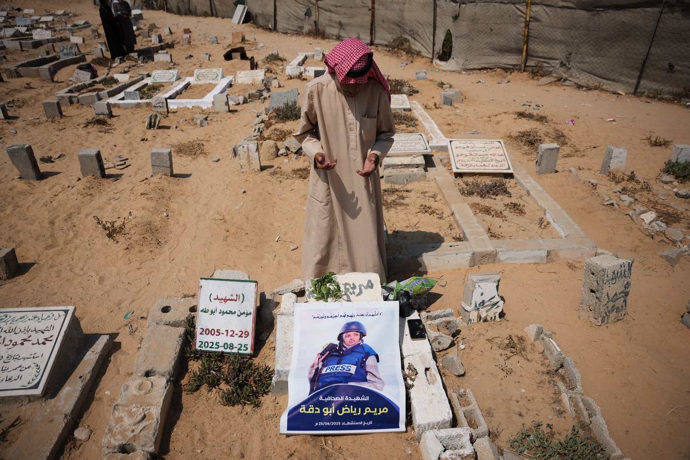 A year after Israeli strikes killed journalists at a hospital, no one has been held accountable | iNFOnews.ca