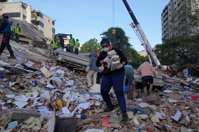 Canada prepares to send aid to those hit by Venezuelan earthquakes | iNFOnews.ca