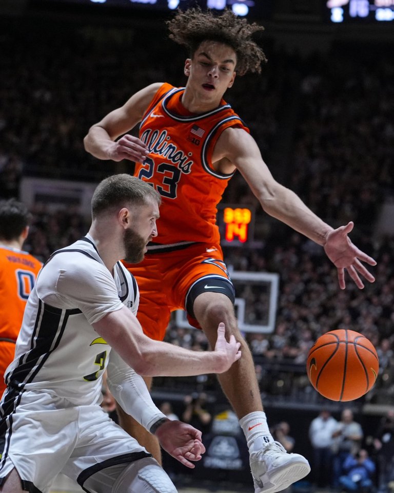Keaton Wagler's career-high 46 points lead No. 11 Illinois past No. 4 Purdue | iNFOnews.ca