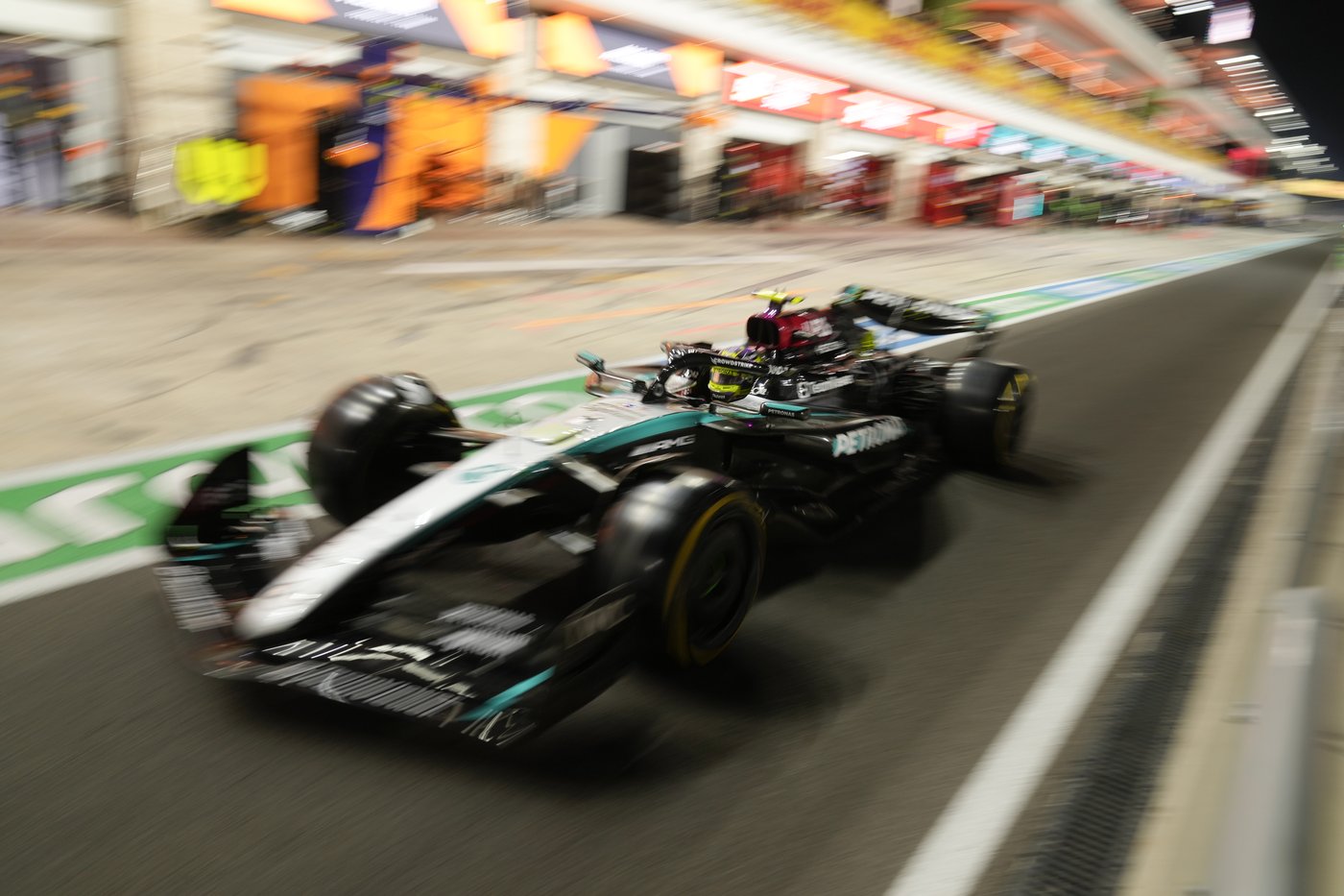 Lewis Hamilton faces an emotional end to 'amazing' Mercedes journey before joining Ferrari in F1 | iNFOnews.ca Lewis Hamilton faces an emotional end to 'amazing' Mercedes journey before joining Ferrari in F1 | iNFOnews.ca