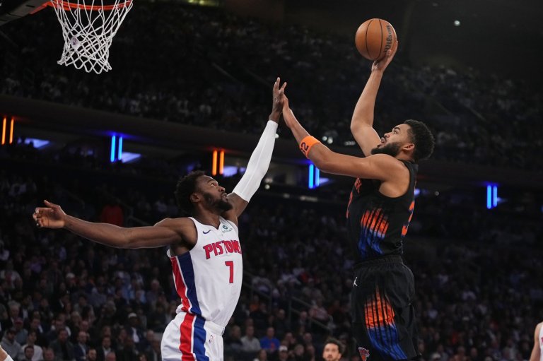 Knicks get first win of the season with a 111-97 victory over the previously unbeaten Pistons | iNFOnews.ca