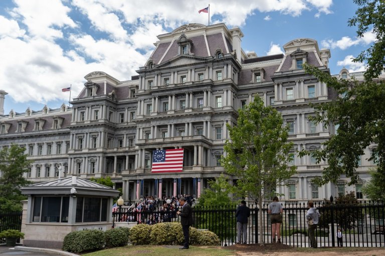 Judge rules paint tests on Eisenhower Building can proceed, advancing Trump's makeover plans for now | iNFOnews.ca