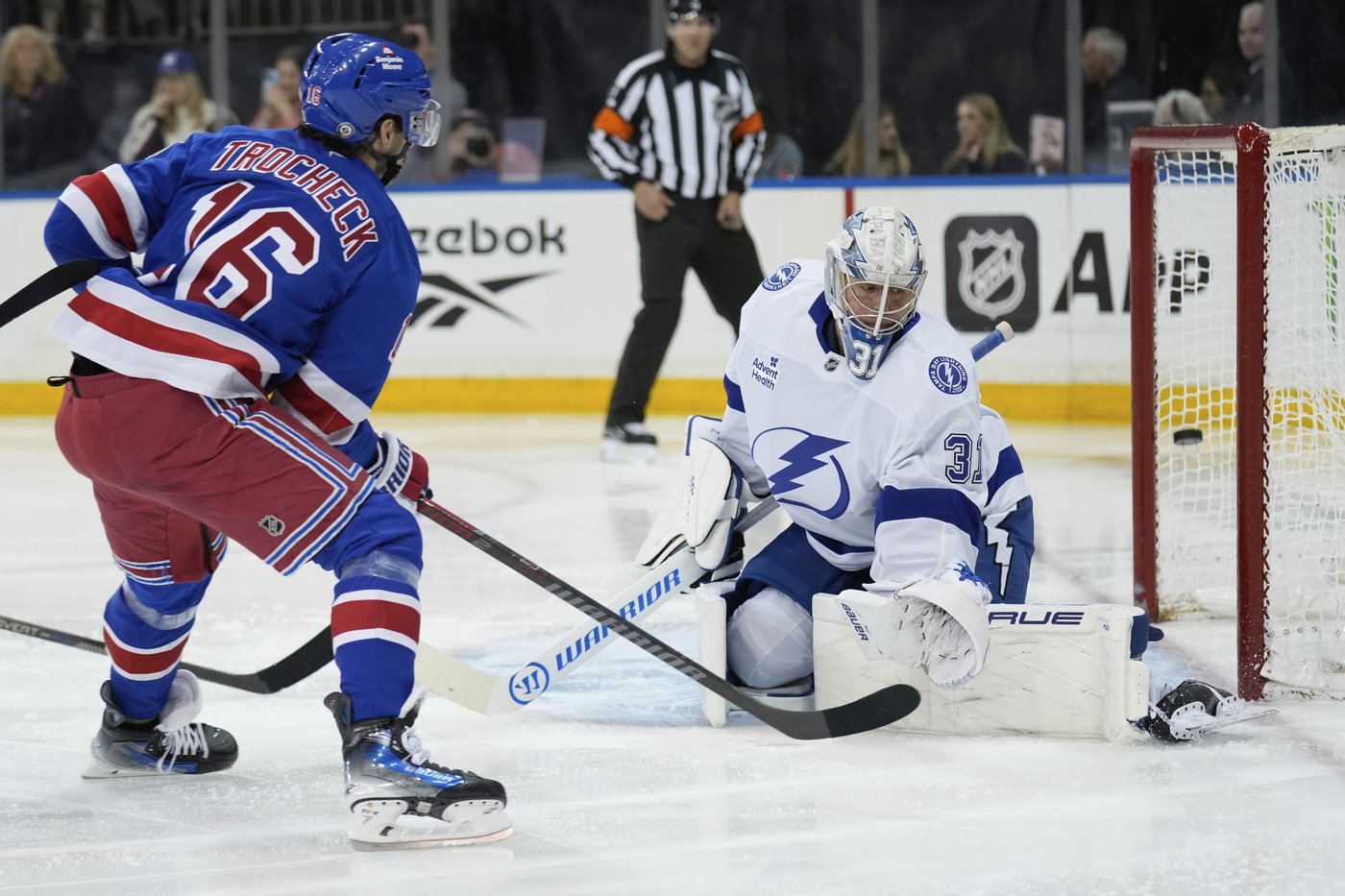 Mika Zibanejad scores twice, Igor Shesterkin makes 27 saves and Rangers down Lightning 4-0 | iNFOnews.ca