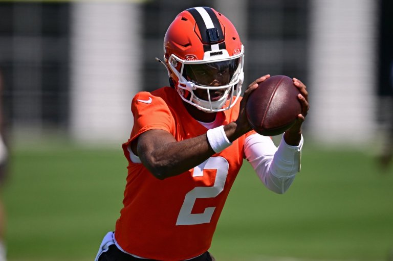 Sanders, Watson each get plenty of snaps with 1st team during Browns minicamp practice | iNFOnews.ca
