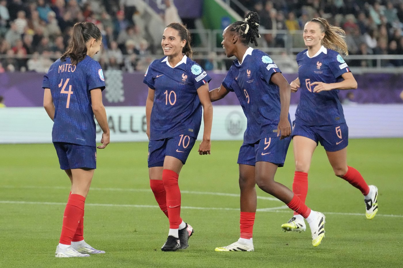 France closes in on Euro 2025 quarterfinals with a 4-1 win over Wales | iNFOnews.ca France closes in on Euro 2025 quarterfinals with a 4-1 win over Wales | iNFOnews.ca