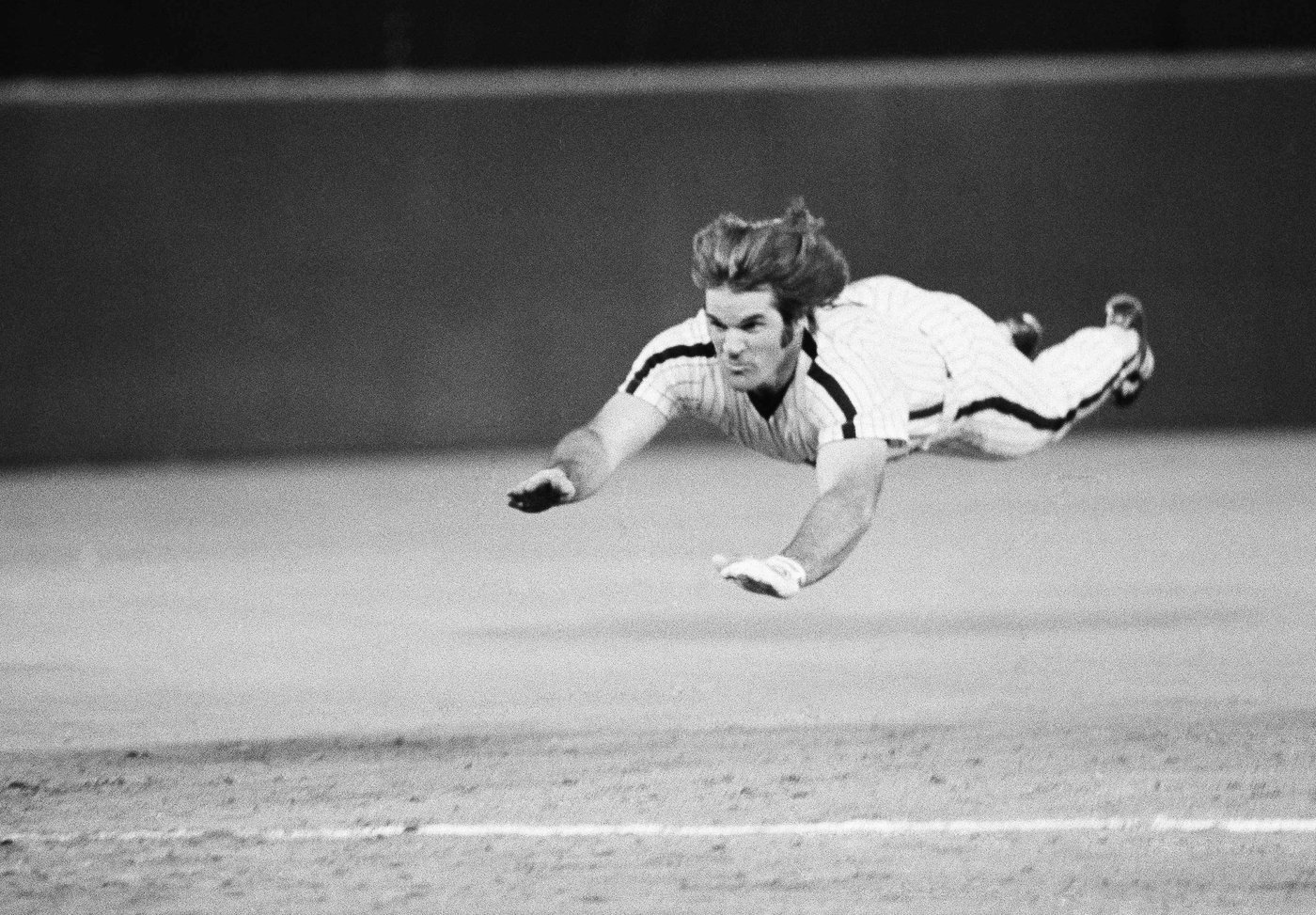 Pete Rose, baseball’s banned hits leader, has died at 83 | iNFOnews.ca