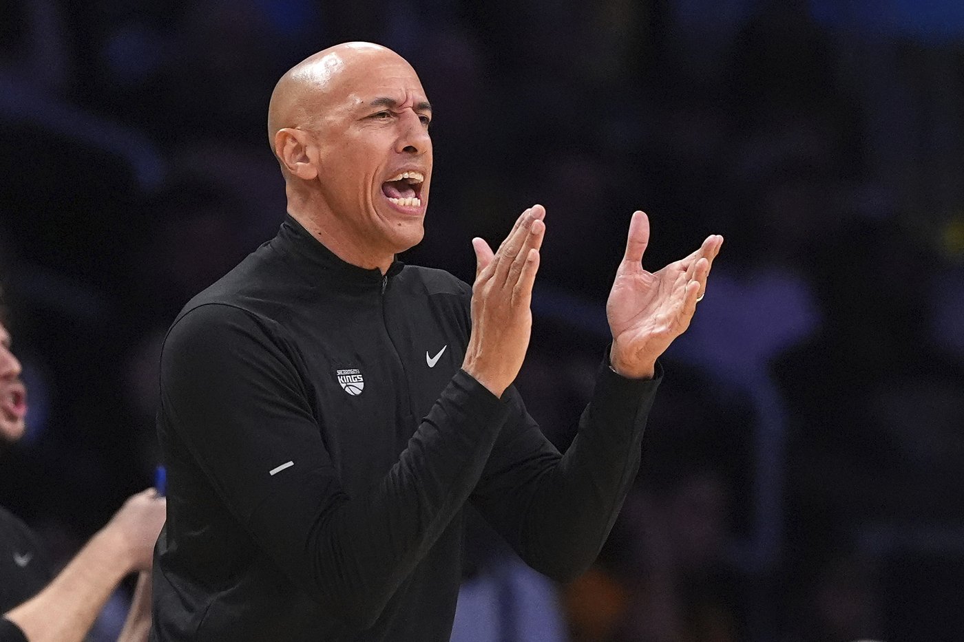 Anthony Davis, Lakers spoil interim coach Doug Christie's Kings debut with 132-122 win | iNFOnews.ca Anthony Davis, Lakers spoil interim coach Doug Christie's Kings debut with 132-122 win | iNFOnews.ca