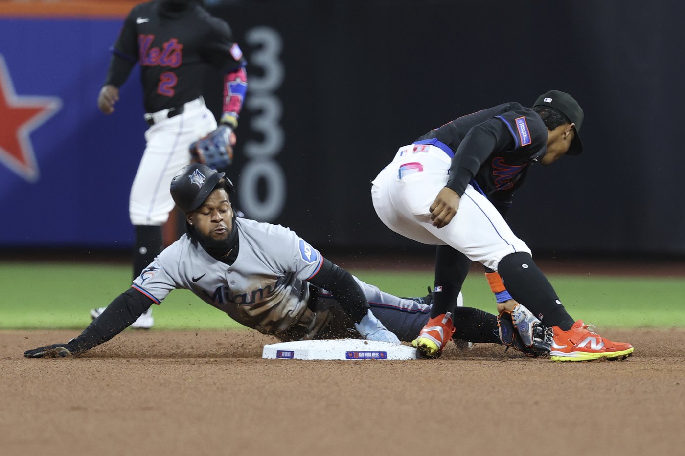 Juan Soto's RBI double leads Mets over Marlins 2-0 for 5-game winning streak | iNFOnews.ca Juan Soto's RBI double leads Mets over Marlins 2-0 for 5-game winning streak | iNFOnews.ca