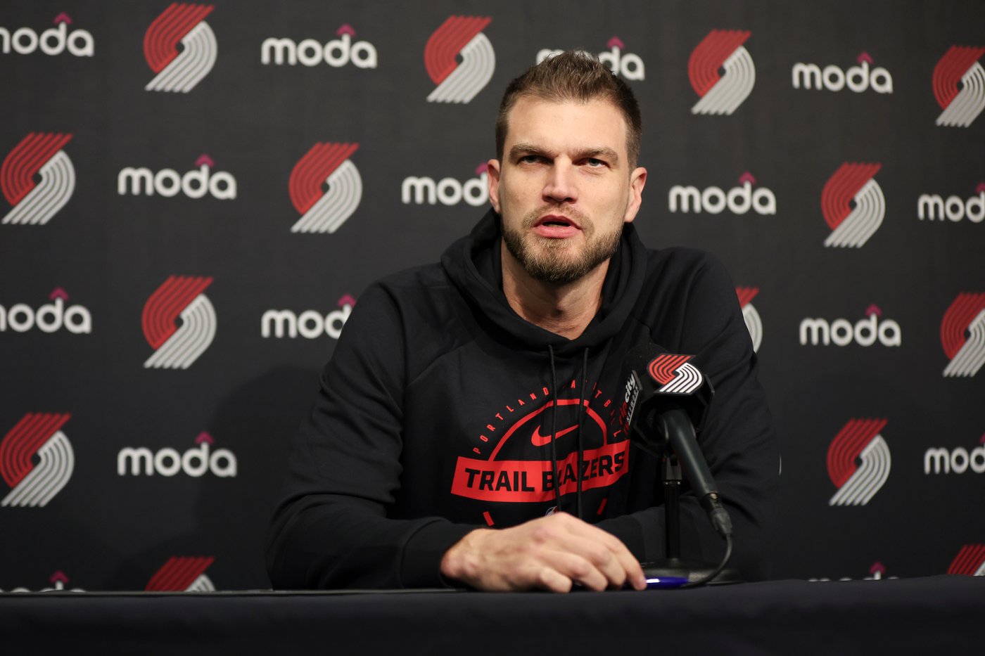 Trail Blazers take to the court for the first time after coach Chauncey Billups' arrest | iNFOnews.ca Trail Blazers take to the court for the first time after coach Chauncey Billups' arrest | iNFOnews.ca