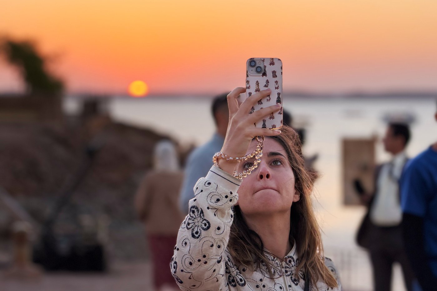 Twice a year, a golden sunbeam illuminates a 3,000-year-old Egyptian temple | iNFOnews.ca