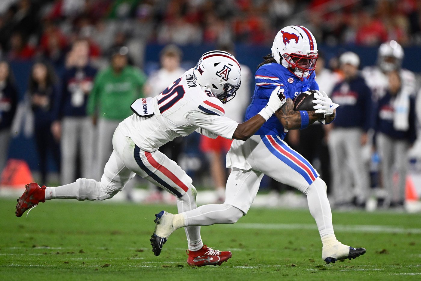 Jennings throws for 278 yards to lead SMU to 24-19 Holiday Bowl win over No. 21 Arizona | iNFOnews.ca