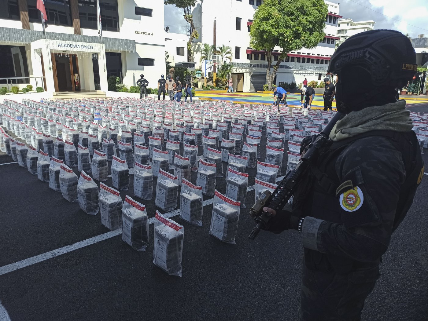 Dominican Republic seizes 9.5 tons of cocaine, marking a new record | iNFOnews.ca Dominican Republic seizes 9.5 tons of cocaine, marking a new record | iNFOnews.ca