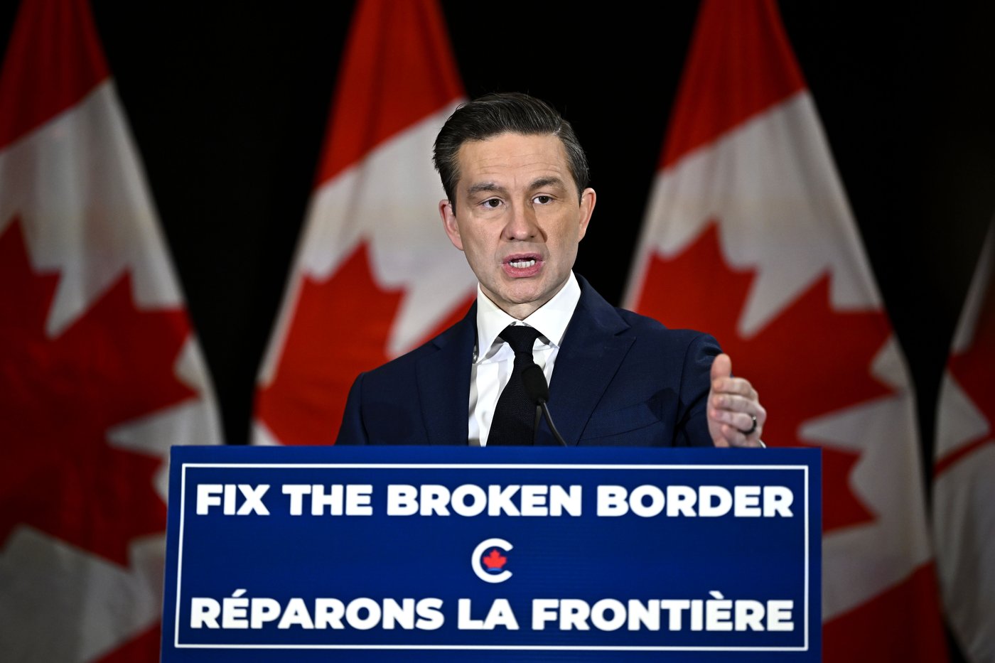 Poilievre calls for asylum seeker cap, border plan as U.S. tariff threat looms | iNFOnews.ca Poilievre calls for asylum seeker cap, border plan as U.S. tariff threat looms | iNFOnews.ca