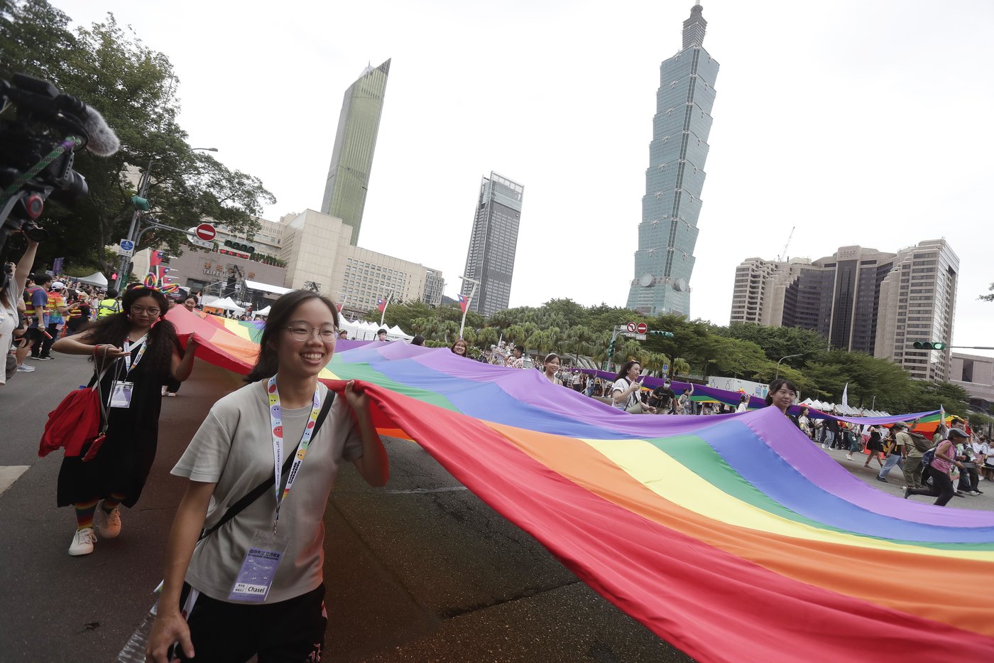 Thousands gather for colorful celebration at Taiwan Pride parade | iNFOnews.ca Thousands gather for colorful celebration at Taiwan Pride parade | iNFOnews.ca
