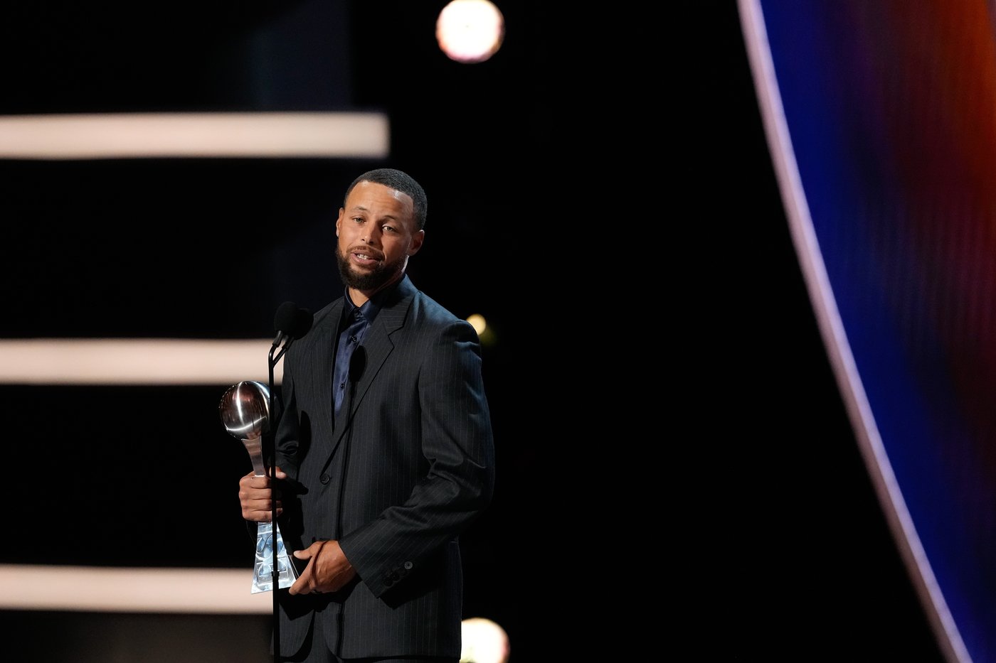 Stephen Curry to have a dedicated exhibit at the Basketball Hall of Fame, a 1st for an active player | iNFOnews.ca