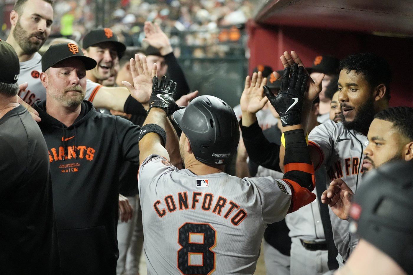 Chapman's inside-the-park HR lifts Giants to 6-3 win, Diamondbacks lose ground in NL playoff race | iNFOnews.ca
