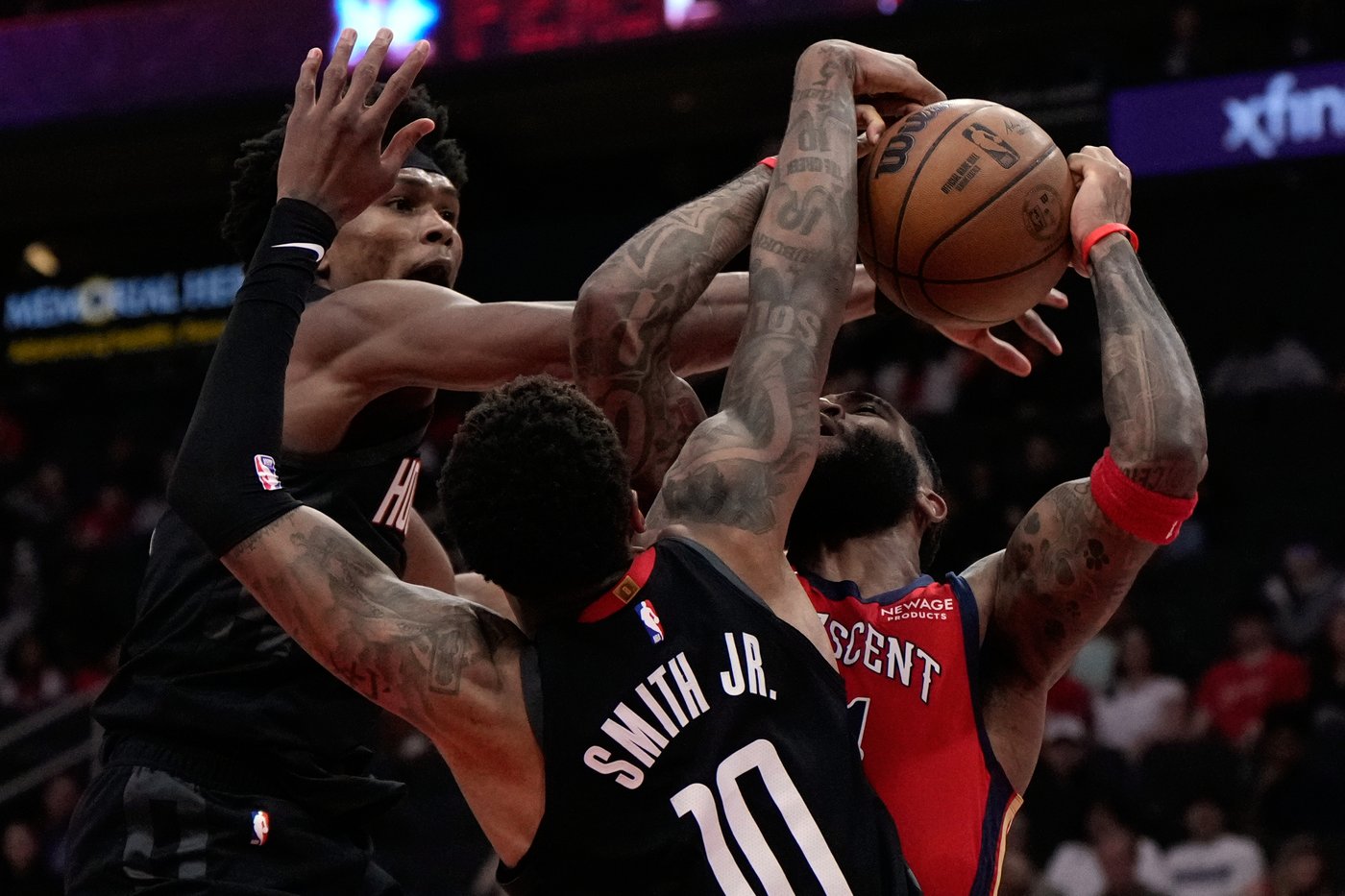 Rockets outlast Pelicans 107-105 to move into 3rd place in West | iNFOnews.ca