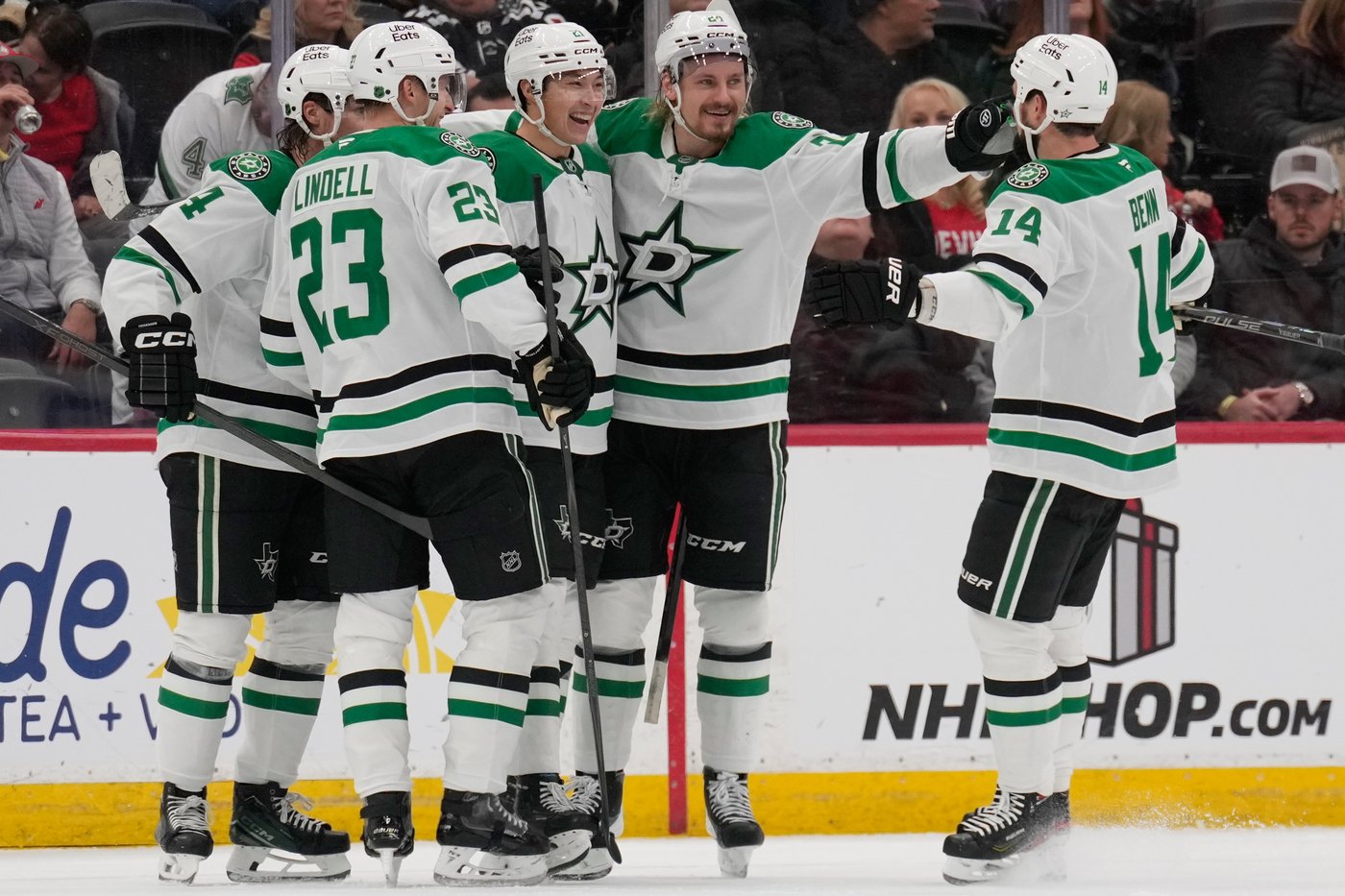 Jason Robertson scores and Jake Oettinger shines as the Stars shut out the Devils 3-0 | iNFOnews.ca Jason Robertson scores and Jake Oettinger shines as the Stars shut out the Devils 3-0 | iNFOnews.ca