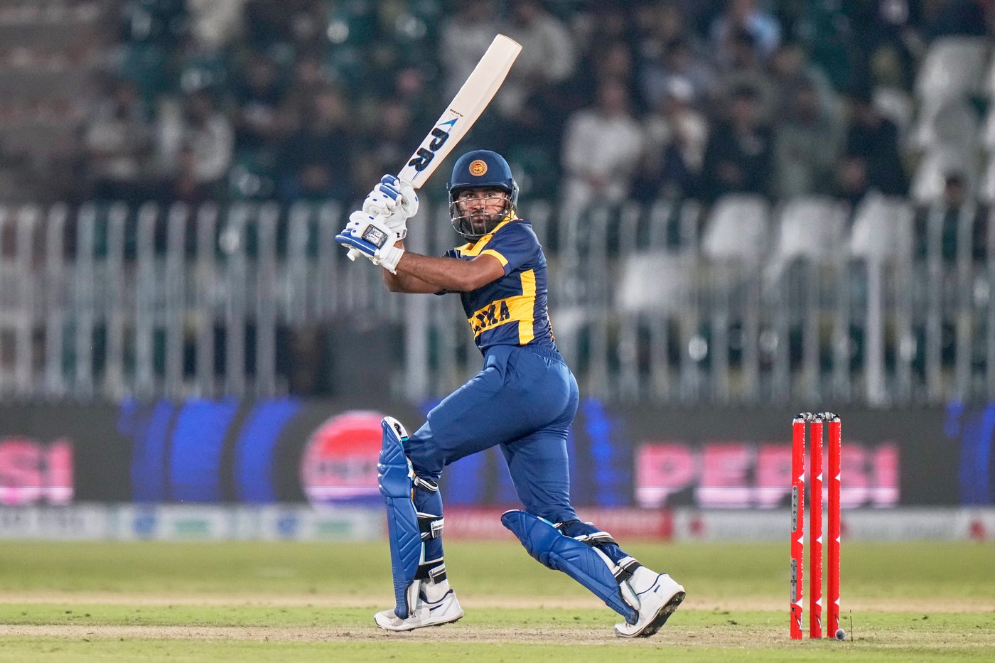 Sri Lanka trumps Brook's record double century to beat England by 2 wickets in cricket tri-series | iNFOnews.ca