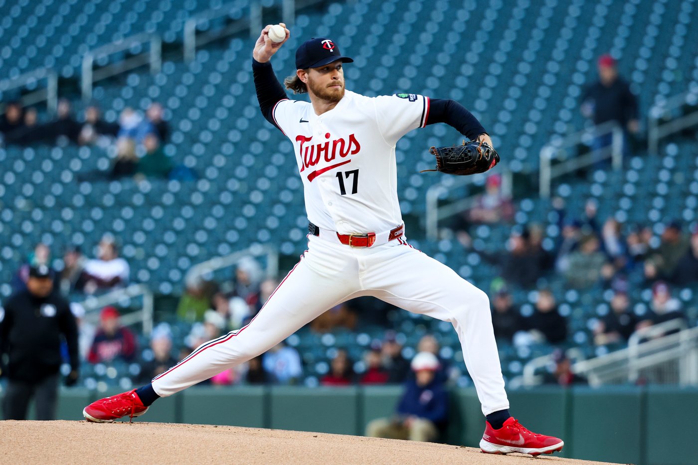 Twins score 6 runs against Valdez in first inning and hold off Tigers 8-6 | iNFOnews.ca Twins score 6 runs against Valdez in first inning and hold off Tigers 8-6 | iNFOnews.ca