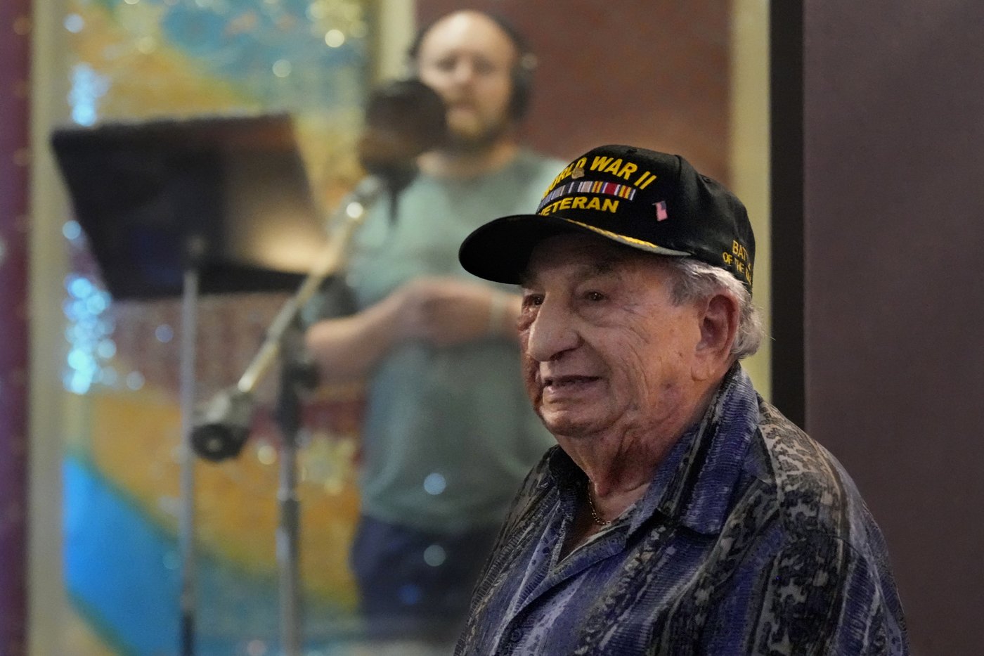 At 101, WWII veteran Irving Locker has become a songwriter | iNFOnews.ca At 101, WWII veteran Irving Locker has become a songwriter | iNFOnews.ca