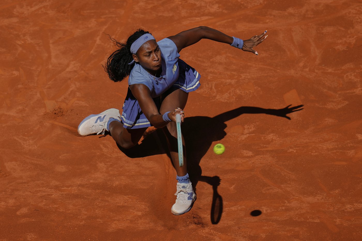Coco Gauff routs Iga Swiatek to reach Madrid final against No. 1 Aryna Sabalenka | iNFOnews.ca Coco Gauff routs Iga Swiatek to reach Madrid final against No. 1 Aryna Sabalenka | iNFOnews.ca