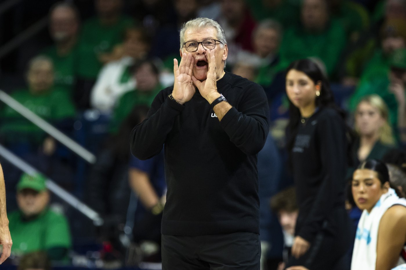 Hidalgo scores 29 as No. 8 Notre Dame holds off No. 2 UConn 79-68 | iNFOnews.ca Hidalgo scores 29 as No. 8 Notre Dame holds off No. 2 UConn 79-68 | iNFOnews.ca