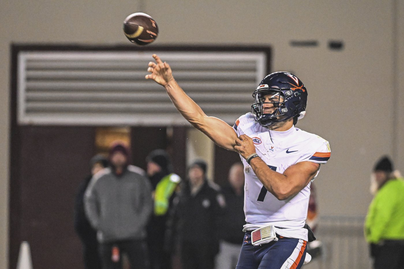 Pop Watson helps Virginia Tech become bowl eligible with 37-17 victory over rival Virginia | iNFOnews.ca