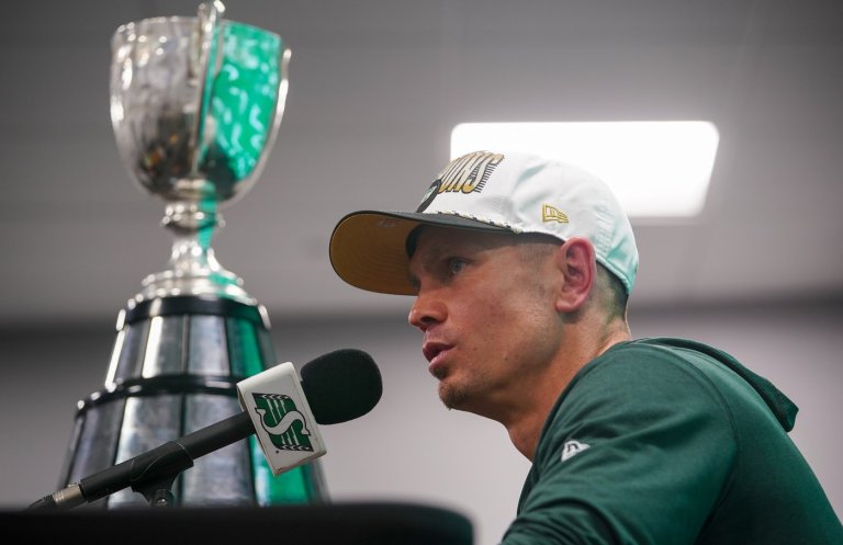At age 39, Roughriders QB Trevor Harris says he hasn't hit his ceiling | iNFOnews.ca