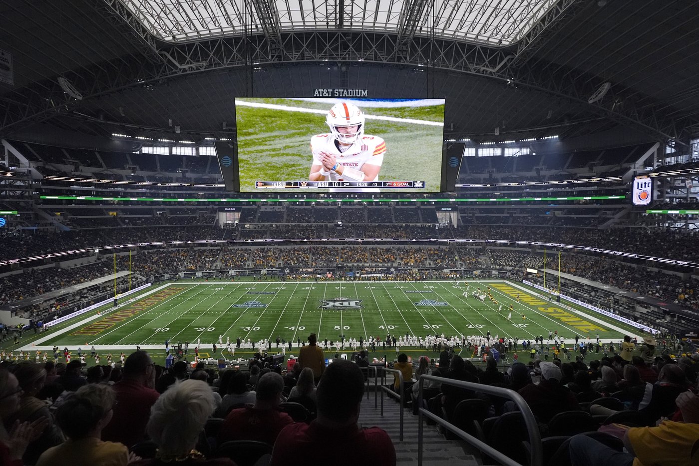 Big 12's Yormark brings up hard choices for fans before sparsely attended title game | iNFOnews.ca