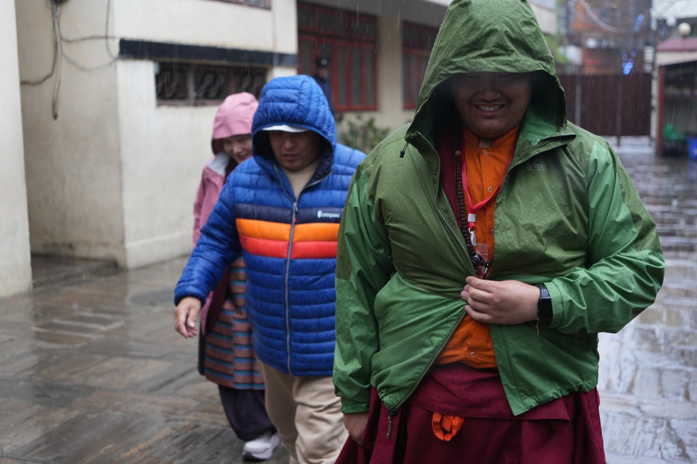 Journey of a lifetime: A US teen Buddhist lama is now a monk studying in the Himalayan foothills | iNFOnews.ca