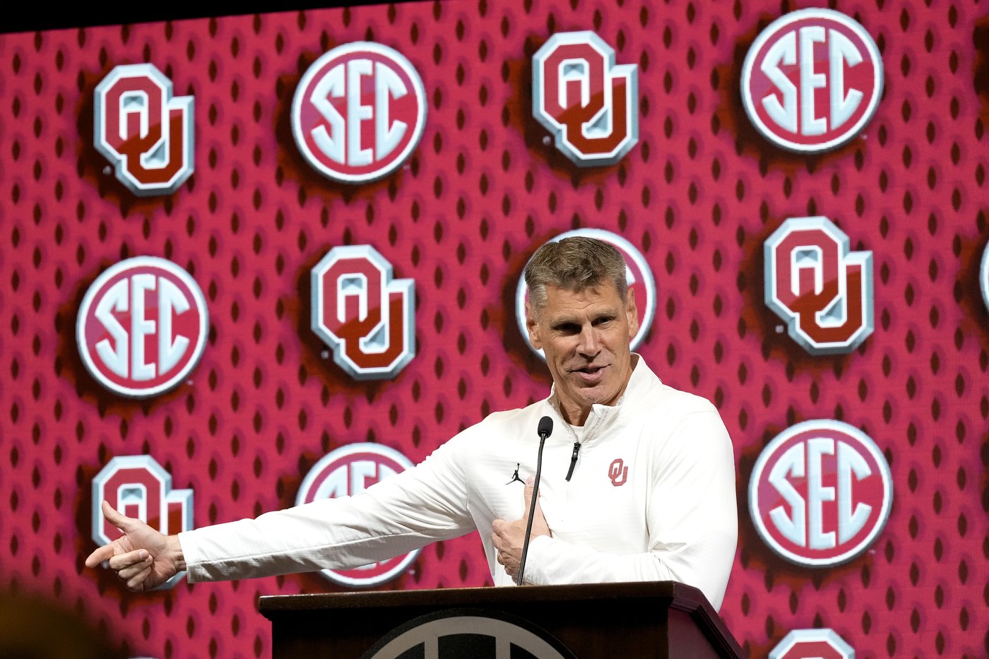 Oklahoma takes overhauled roster into first season in Southeastern Conference | iNFOnews.ca Oklahoma takes overhauled roster into first season in Southeastern Conference | iNFOnews.ca