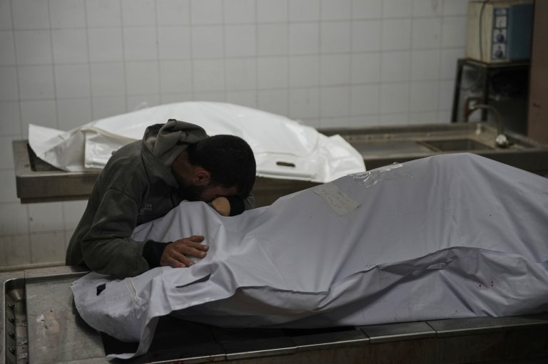 A grandmother and her grandson burn to death in a Gaza tent as humanitarian crisis deepens | iNFOnews.ca