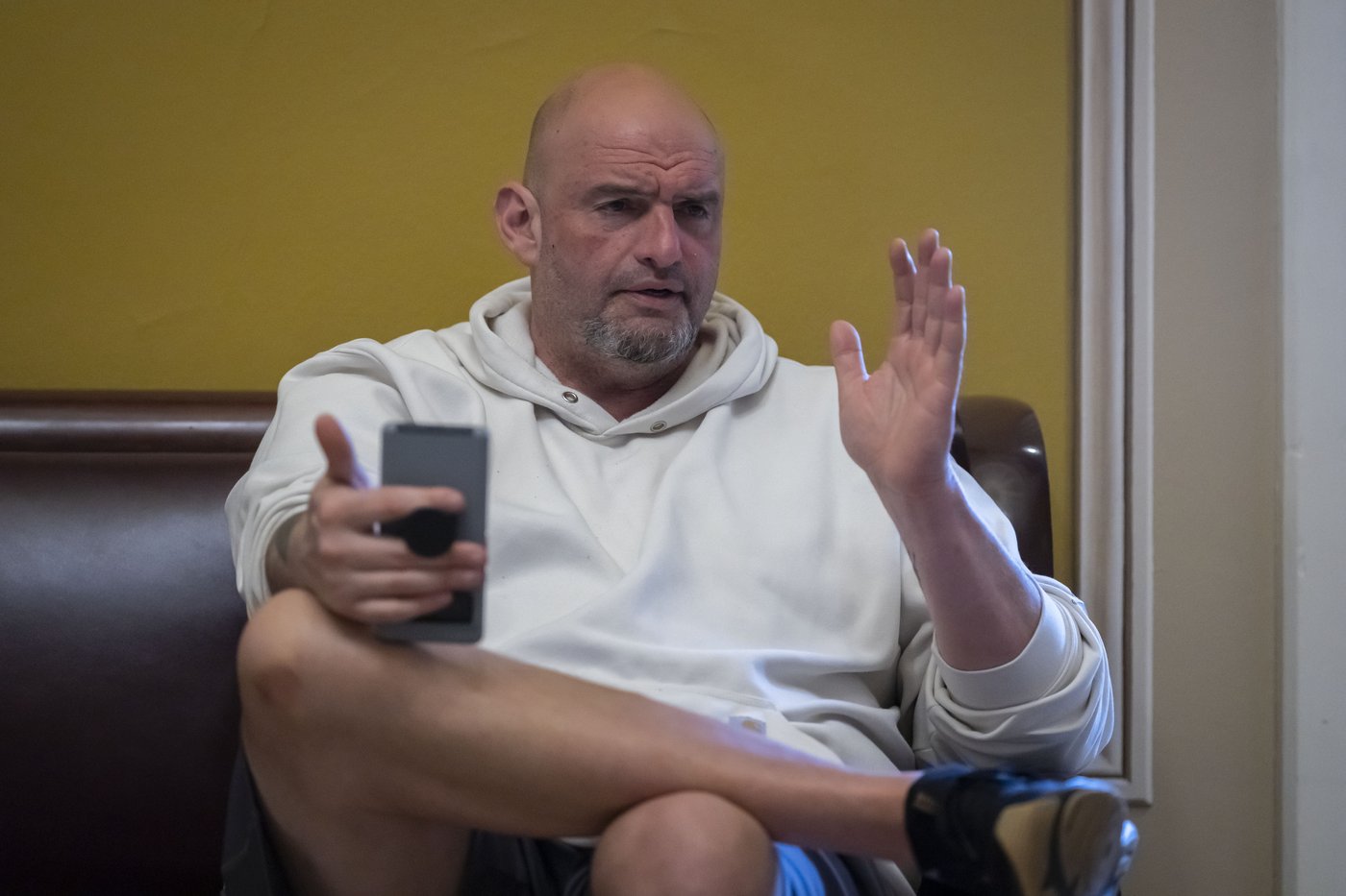 What to know about John Fetterman, the Pennsylvania Senator who talks about mental health | iNFOnews.ca