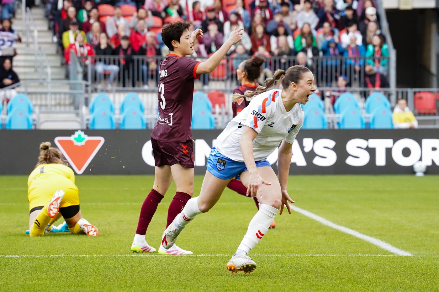 Montreal Roses hold on to edge AFC Toronto in second outing for Northern Super League | iNFOnews.ca
