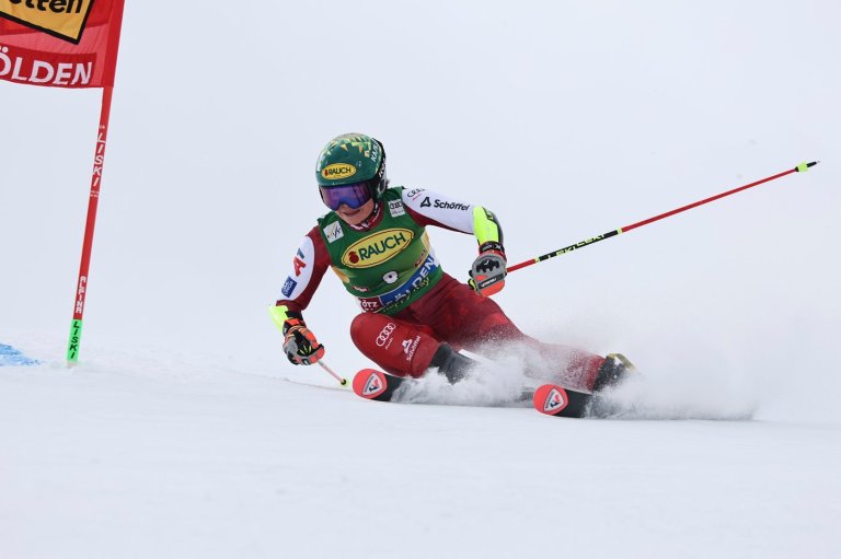 Austrian skier Scheib takes big lead in World Cup season opener and Shiffrin looms in sixth | iNFOnews.ca Austrian skier Scheib takes big lead in World Cup season opener and Shiffrin looms in sixth | iNFOnews.ca