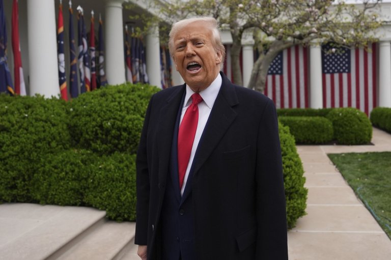 Quick quotes: Editors pick Trump tariffs, Canadian pride the 'dominant story' of 2025 | iNFOnews.ca