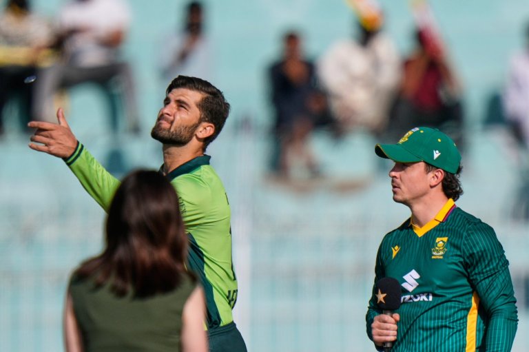 Pakistan batting first against South Africa with chance to win ODI series | iNFOnews.ca