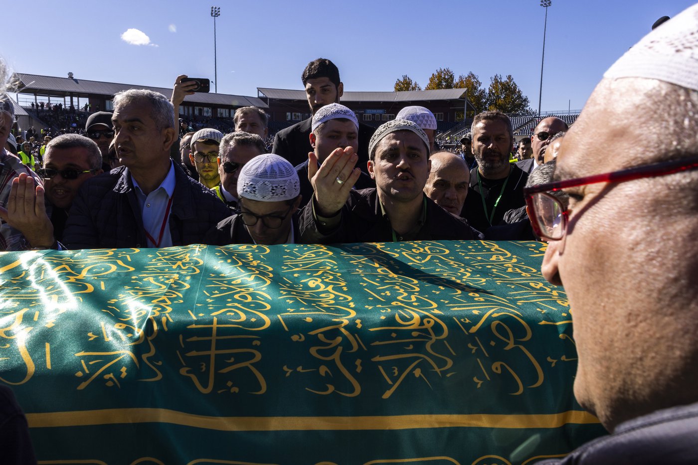 Thousands mourn Fethullah Gülen, a Turkish spiritual leader who died in the US | iNFOnews.ca